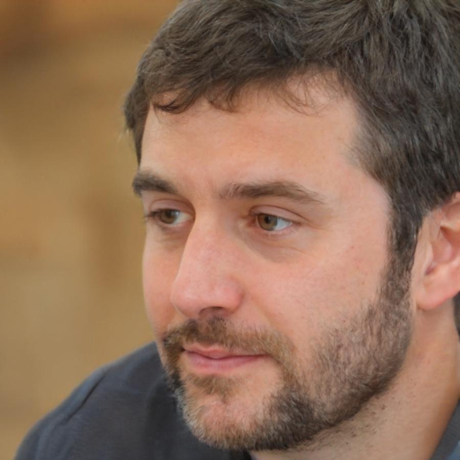 Portrait de Théodule Marchand, formateur en finances personnelles